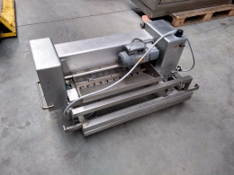 Oka chocolate cutter 